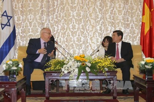 Israels Präsident Reuven Rivlin besucht Ho-Chi-Minh-Stadt - ảnh 1